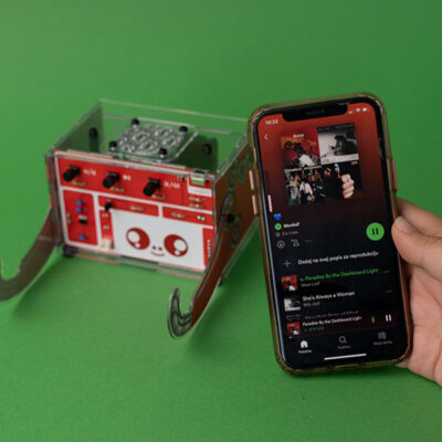 CircuitMess Hertz avec Spotify